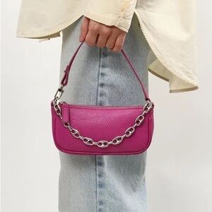 BY FAR Rachel Pebbled-leather Shoulder Bag in Fuchsi
